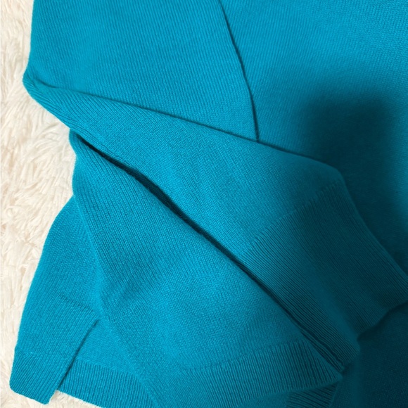 NWT! J. Crew 💯 cashmere Crewneck turquoise Sweater - Picture 6 of 8